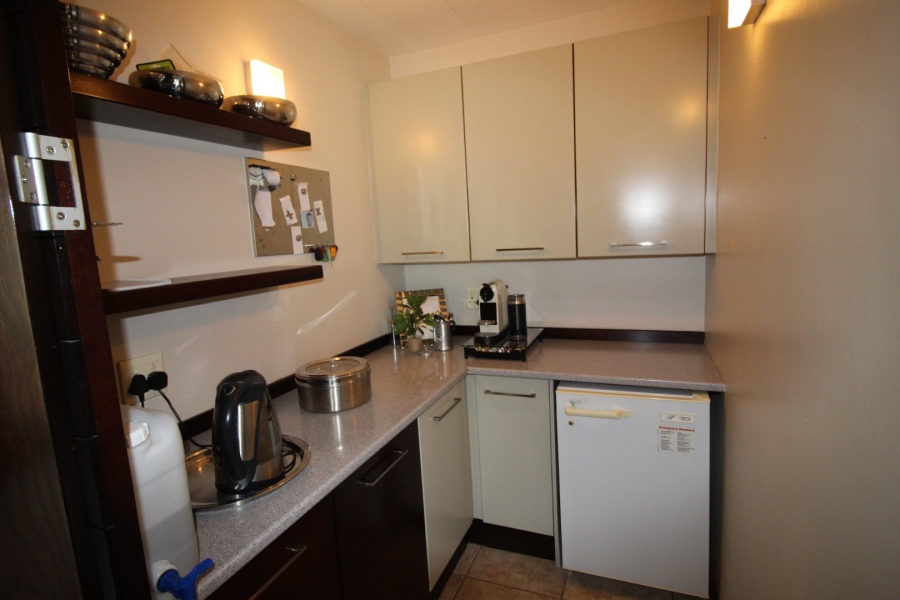 4 Bedroom Property for Sale in Heuwelsig Free State